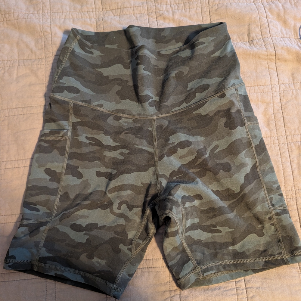 Camo Women's Shorts